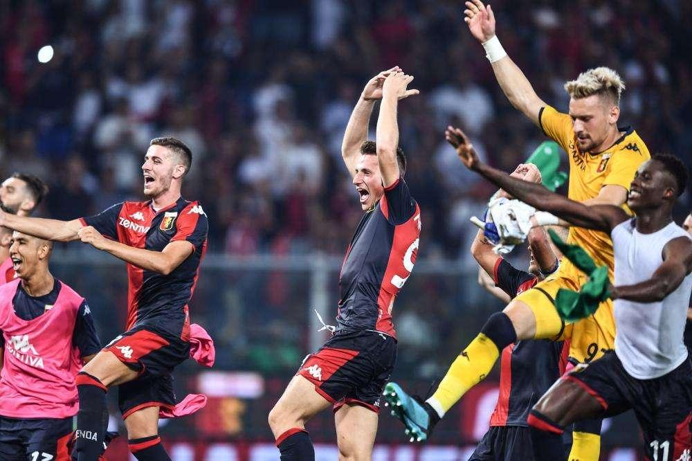 Genoa, contro l'Atalanta tornano gli striscioni al Ferraris