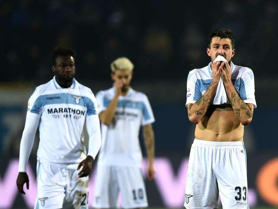Radu, errore decisivo. Attacco spuntato. Le pagelle della Lazio