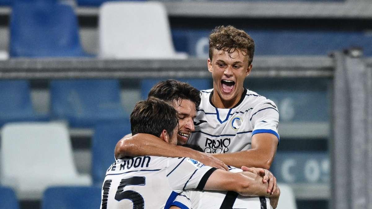 VIDEO - Finalmente De Ketelaere! L'ex Milan lancia l'Atalanta col Sassuolo, gli highlights