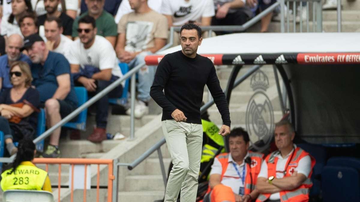 Barcellona, critiche su Xavi dopo il ko col Real Madrid. Il club al momento conferma la fiducia