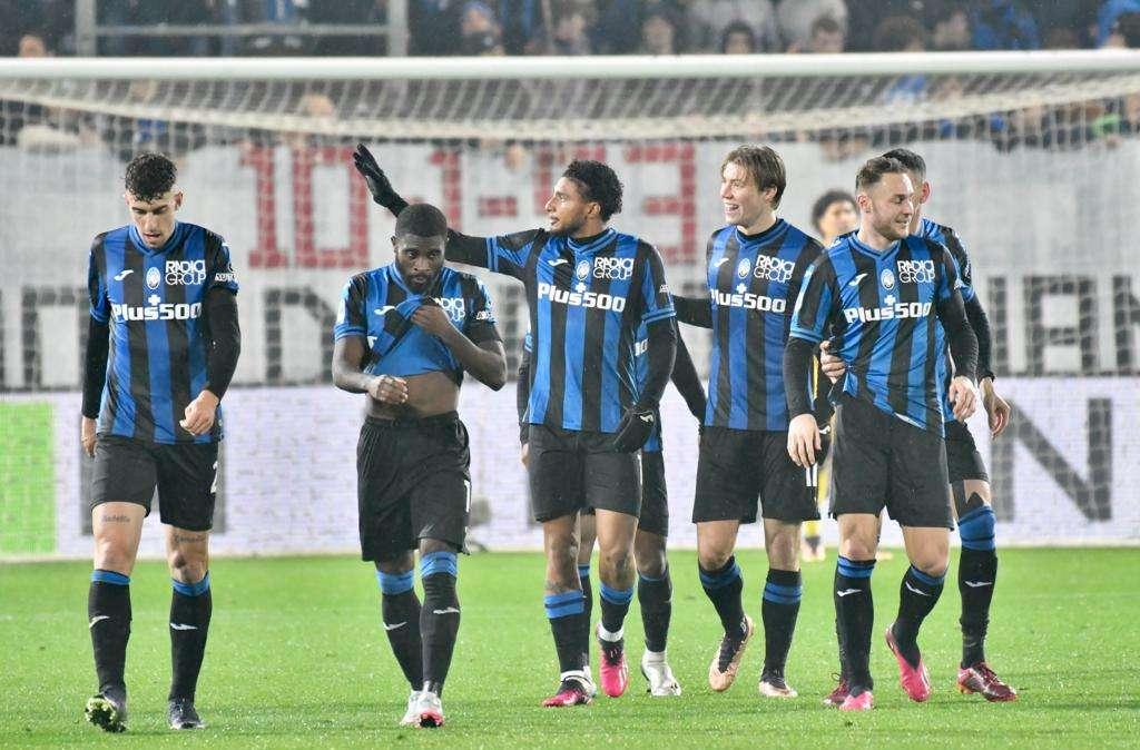 FOCUS - Classifiche a confronto: +8 Napoli, -1 Milan! Crollo Fiorentina, -3 Dea