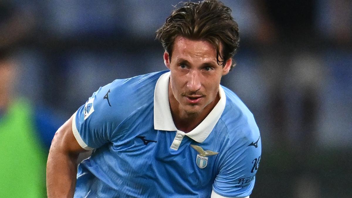 Pinamonti si presenta alla Lazio: «Punto alla doppia cifra»