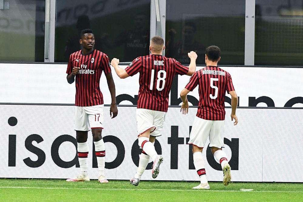 La corsa Scudetto sembrava finita. Poi è arrivato il Milan (e gli errori della Juve)
