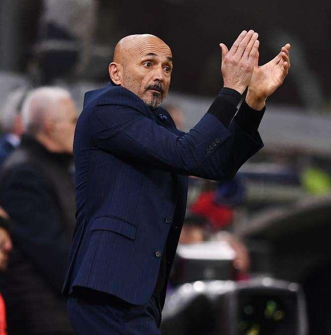 Inter, Spalletti e l'assenza di Zapata: "Al suo posto giocherà Gomez"