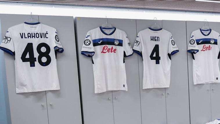 FOTO - Lo spogliatoio della Dea all'Estadi Olímpic Lluís Companys di Barcellona