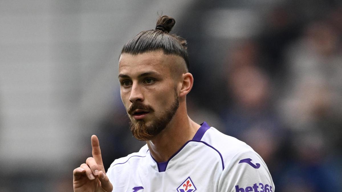 Fiorentina, le scelte di Vanoli: Dragusin e Viery al centro, ballottaggio Gnonto-Njie