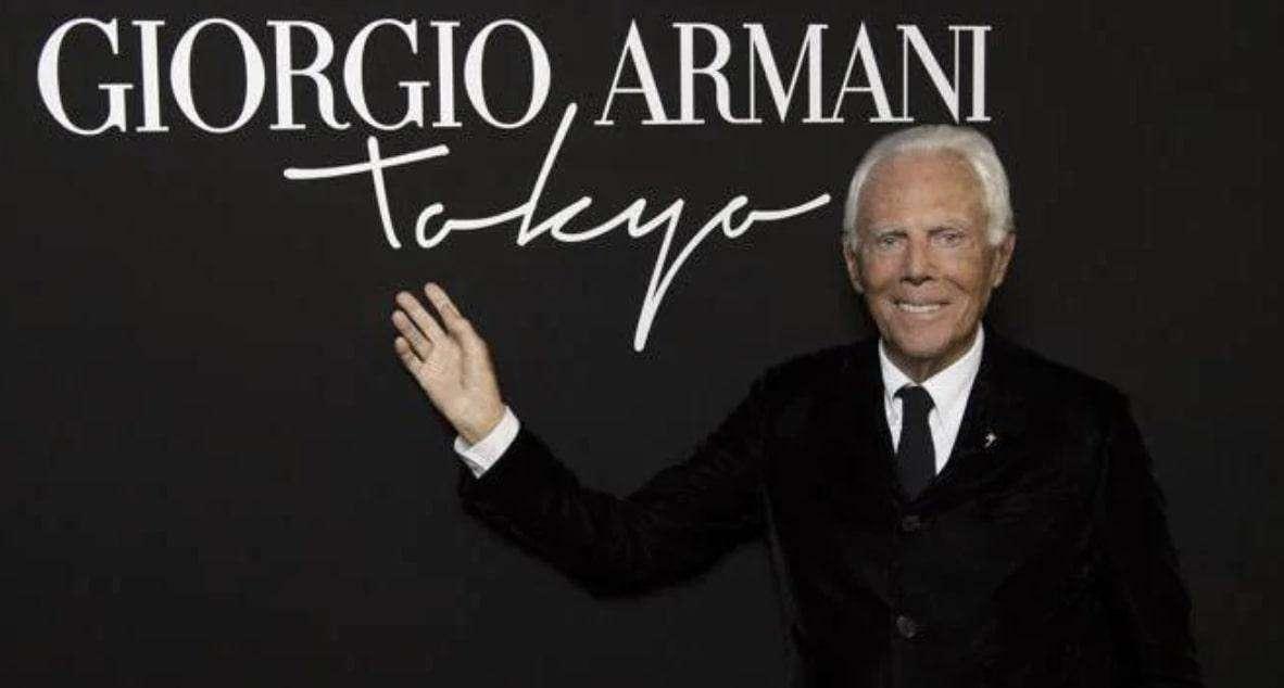 Coronavirus, Armani converte gli stabilimenti: produrrà camici per operatori sanitari