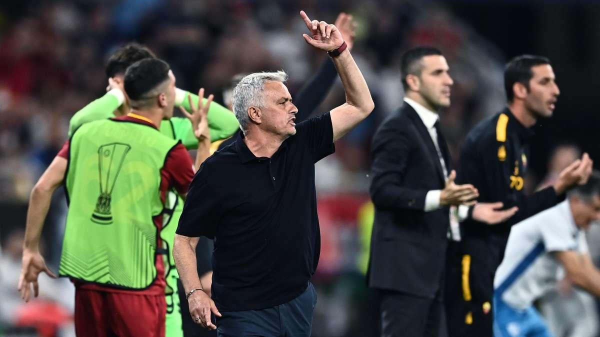 Da Mourinho a il post Spalletti: il valzer delle panchine di Serie A in vista dell'anno prossimo