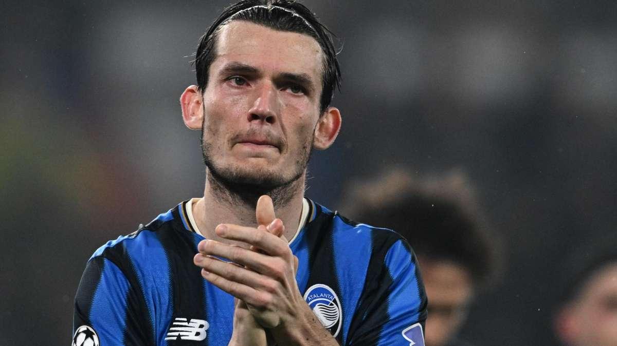 De Roon sul caso Lookman: "Non è stato messo fuori rosa"