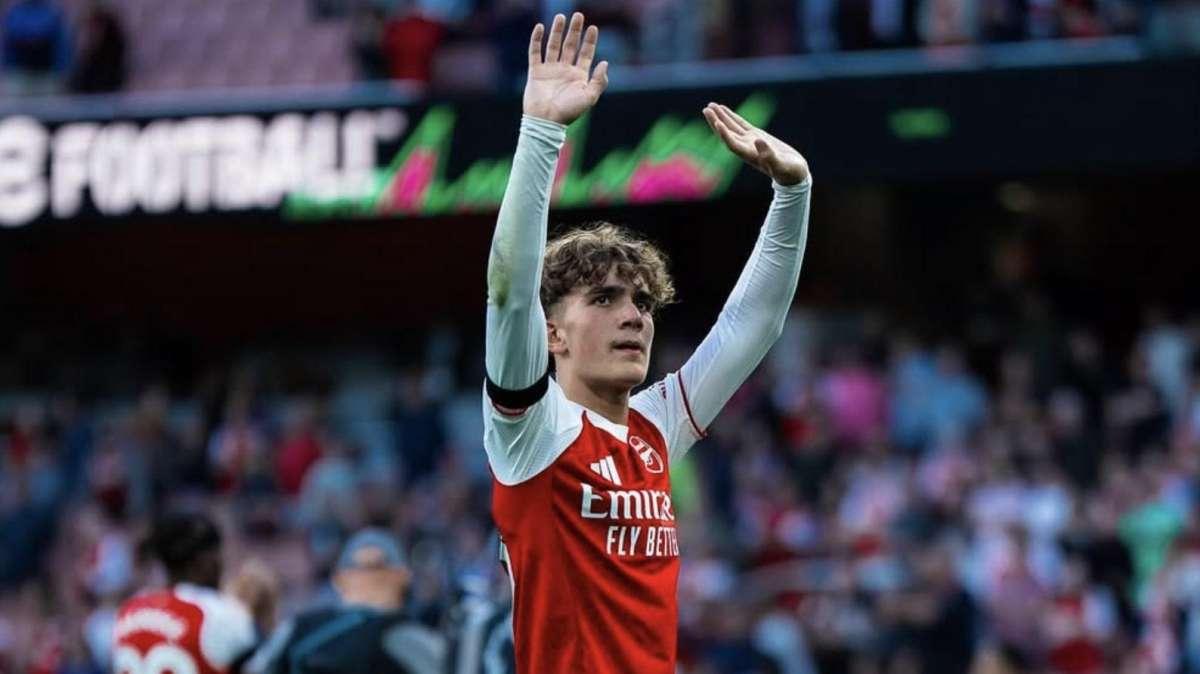 Arsenal, baby fenomeno Dowman: a 15 anni già protagonista in Premier League