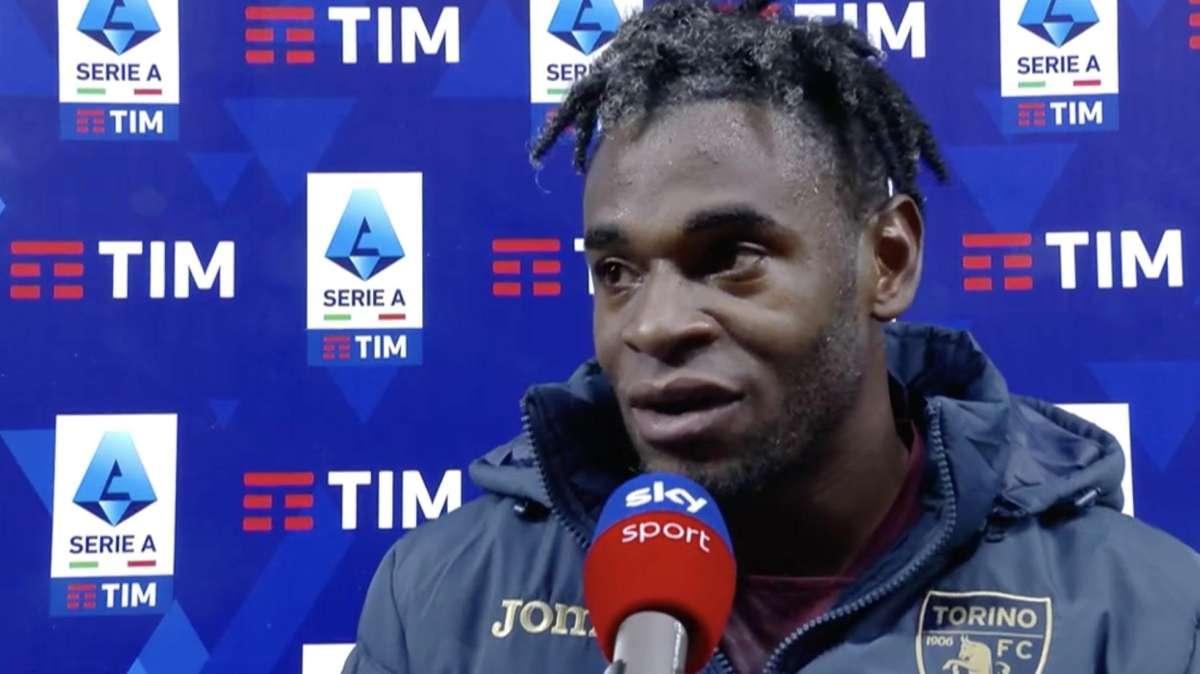 Torino, Zapata si commuove dopo la doppietta: "Sto ripagando l'affetto che mi hanno dato"