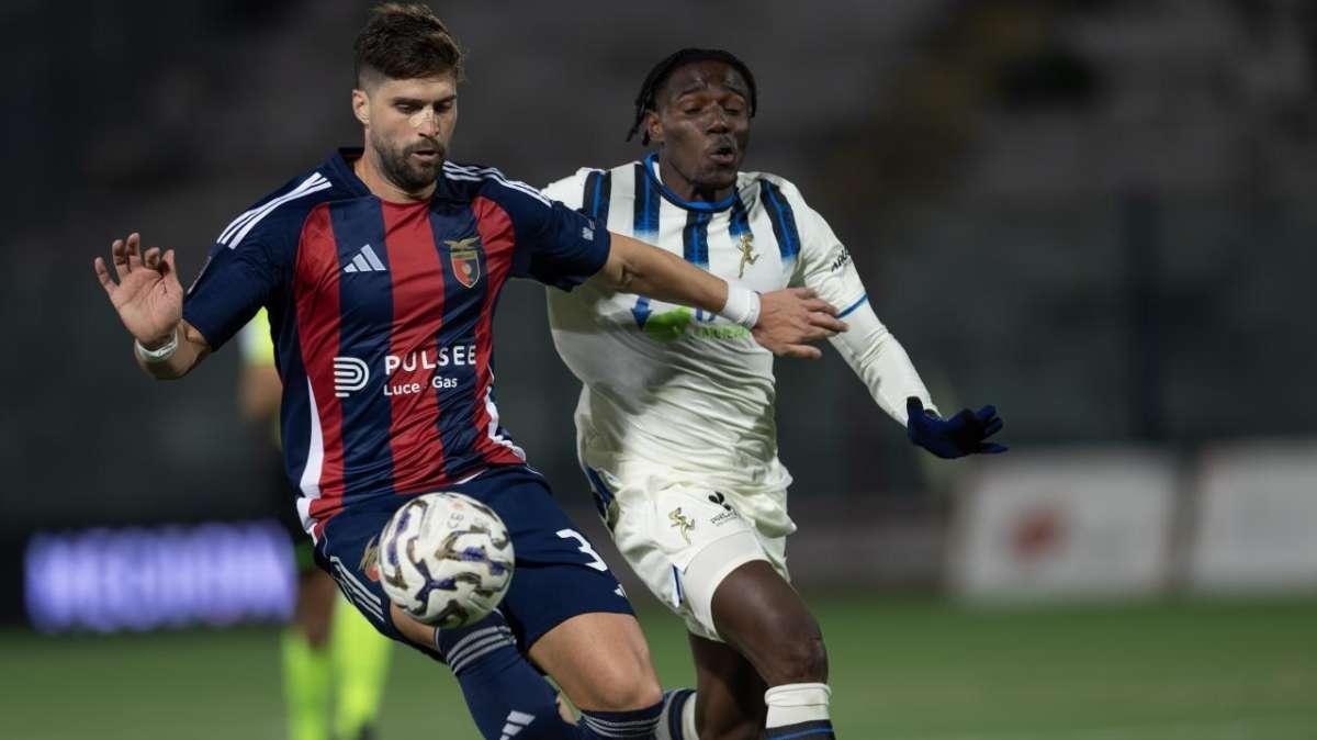 Cisse conteso, spunta il Pescara: riunione in corso, ma l'Atalanta fa muro (per ora)