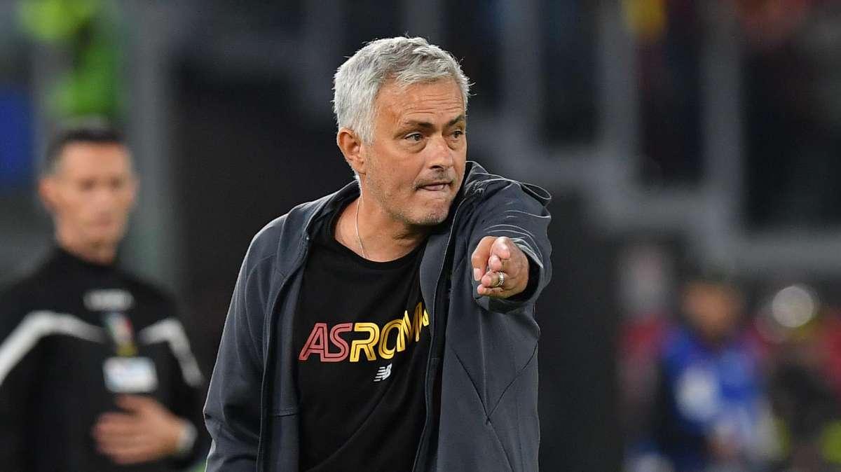 Roma in surplace, 3-0 al Toro in un tempo 