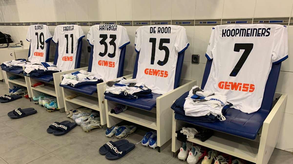 FOTO - Lo spogliatoio della Dea al Mestalla di Valencia 