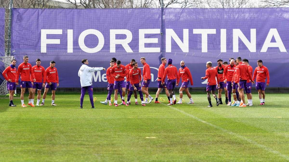 Lazio fuori, Fiorentina ancora in corsa: si estraggono i quarti di Conference, orari e squadre