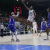 La Scandone si sblocca: battuta la Pielle Livorno 75-66