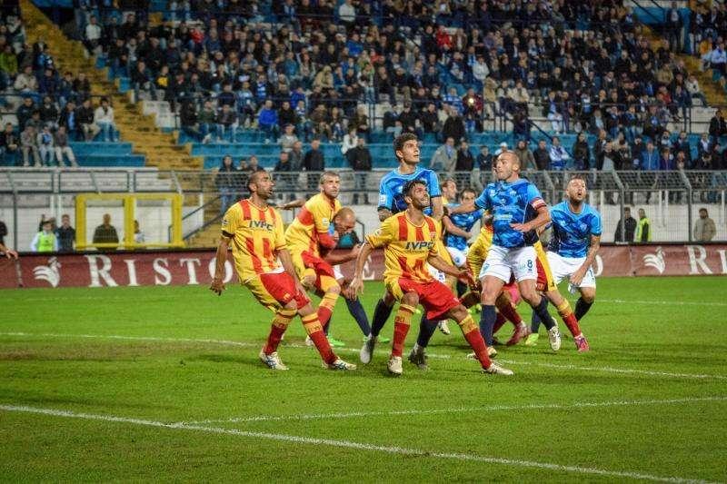 Il Benevento brinda alla Serie B: la prima dopo 87 anni di storia