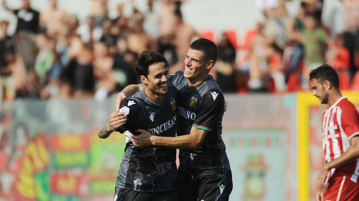 Ternana, Russo: "Ci aspettavamo un Avellino remissivo, non ci siamo accontentati del pareggio"