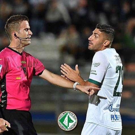 TS - Tito è il migliore dei lupi a Torre del Greco, solo Trotta sotto la sufficienza
