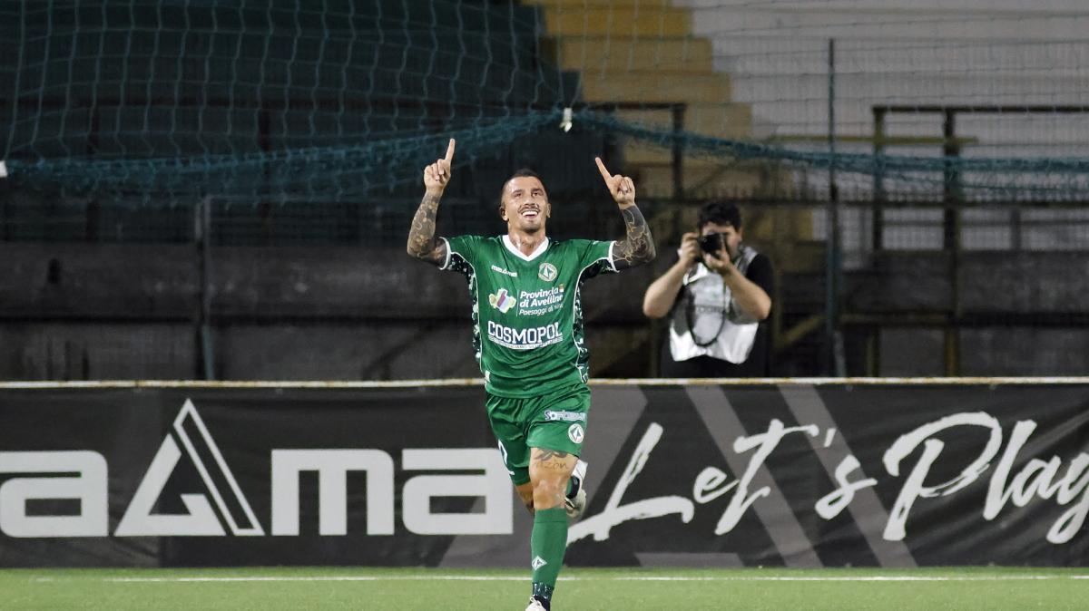 Avellino-Vicenza 2-0, fine primo tempo: Lupi meritatamente avanti e in palla
