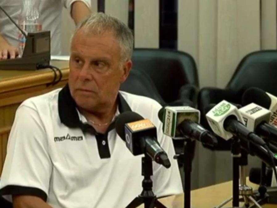 Braglia: "Bisogna chiedere scusa. Abbiamo fatto di tutto per farli vincere"