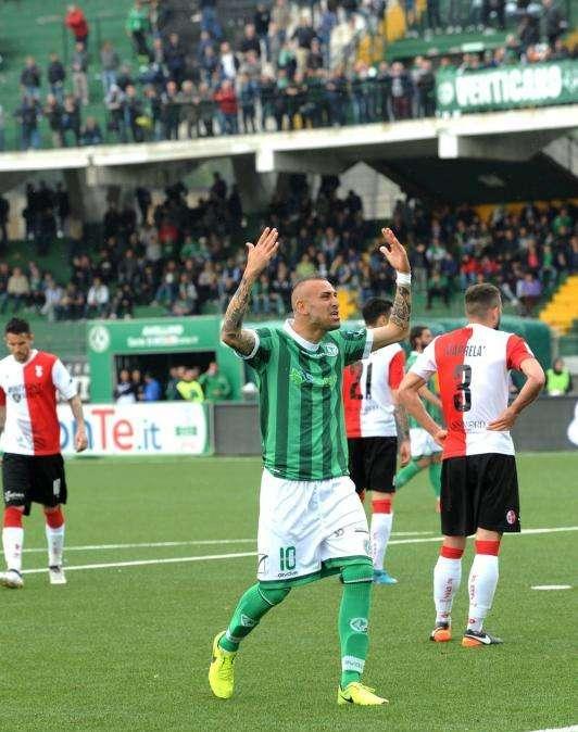 Castaldo: "Una gioia indescrivibile. Il gol? Ho pensato ai miei figli" 
