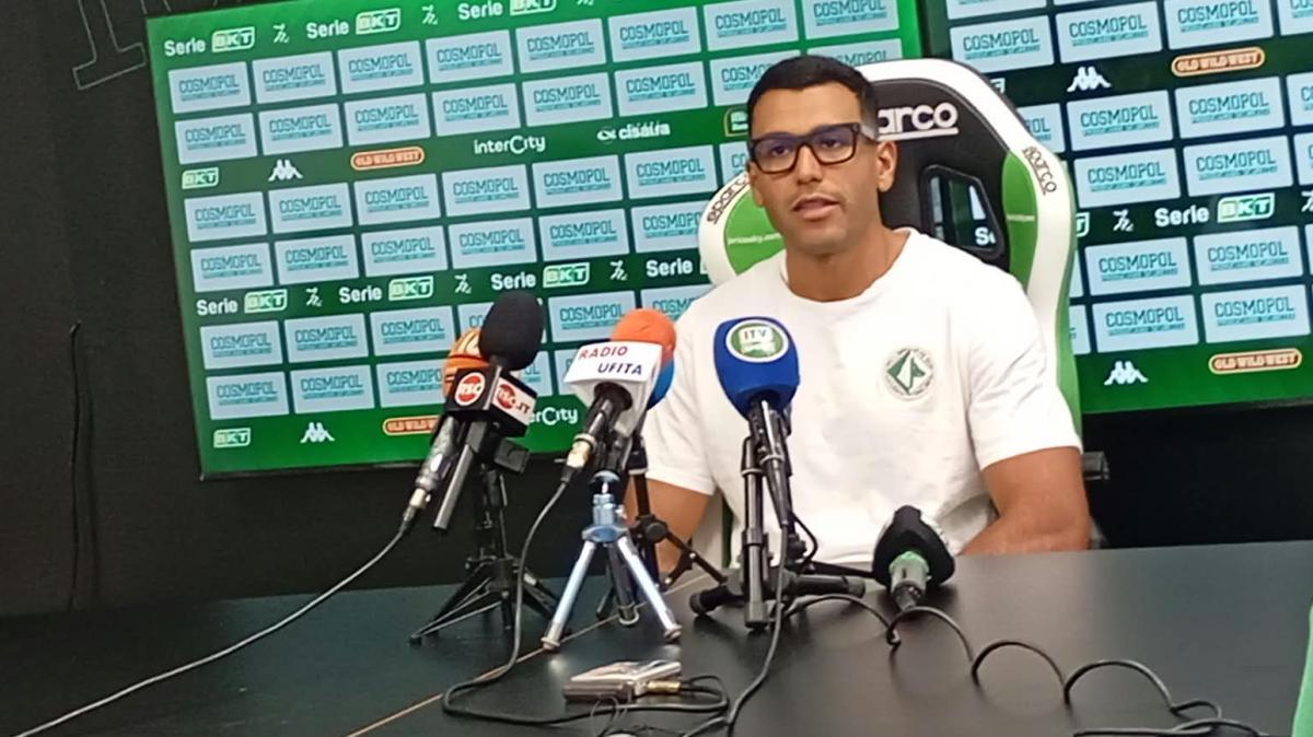 Cheddira: "Abbiamo messo sotto una squadra forte come il Palermo. Felice del gol, ma avrei voluto la vittoria". Sui tifosi, la scelta e gli obiettivi...