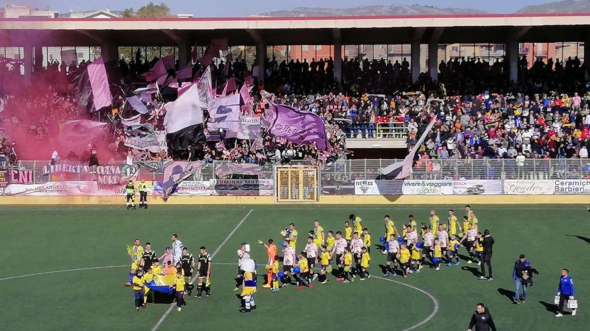 Palermo-Turris, gara posticipata alle 18.30 per attendere l'esito dei tamponi