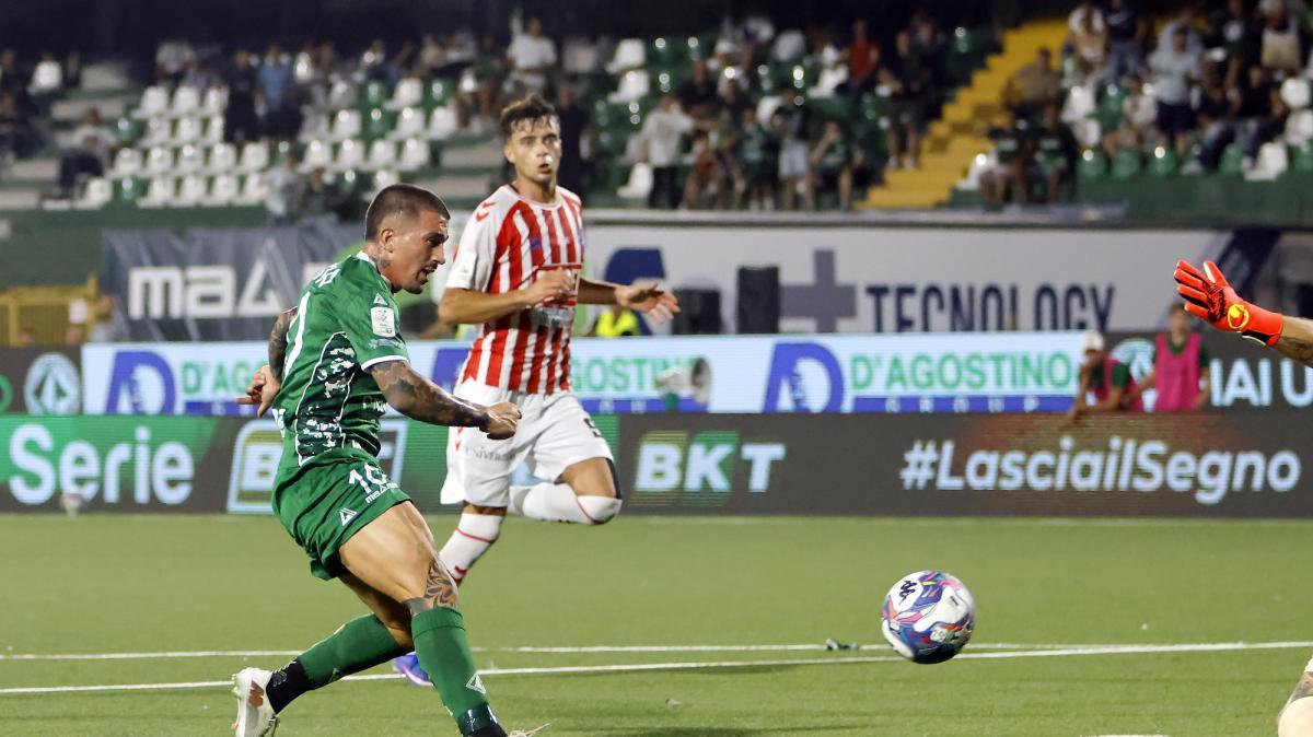 Avellino-Palermo 0-0, FINE PRIMO TEMPO: lupi con coraggio e personalità