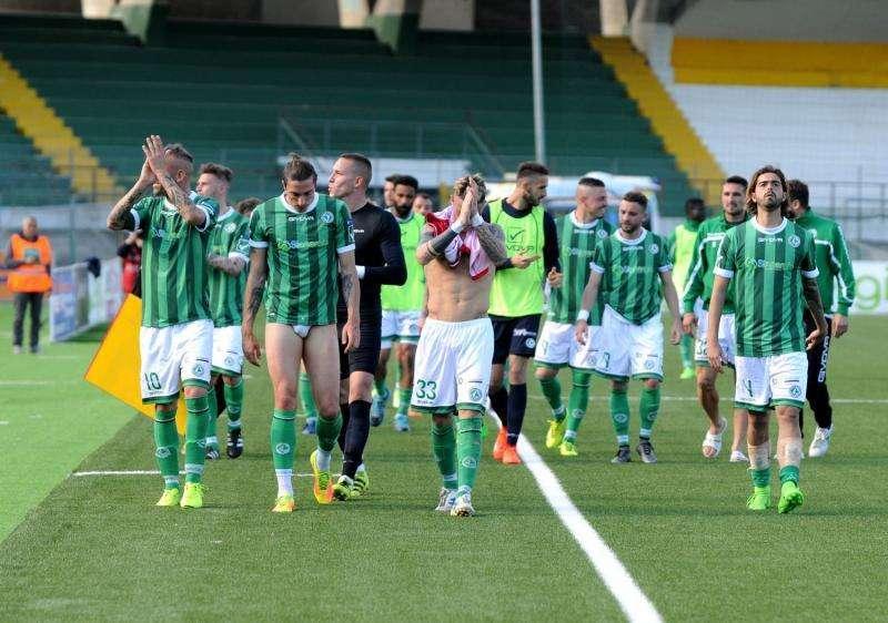 L'Avellino sa anche soffrire: vittoria di squadra, nel segno di un toscano doc