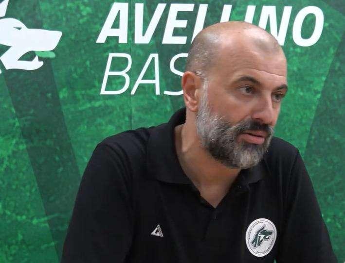 Avellino Basket, coach Buscaglia: "In questo momento si gioca per migliorare la conoscenza reciproca"