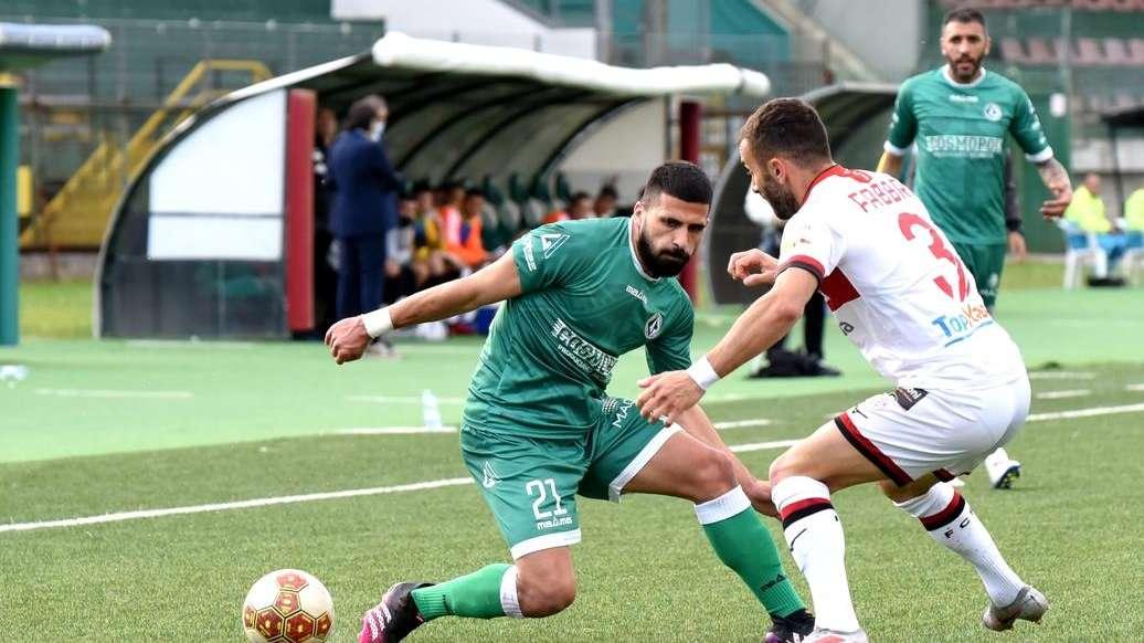 Sudtirol-Avellino 1-0, le pagelle: Dossena alla Cannavaro, Carriero indomito. Aloi ingiustificabile