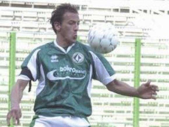 Prato-Avellino: domenica i Lupi avranno un tifoso in più