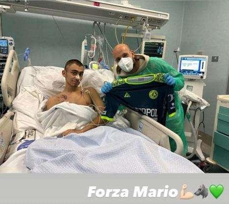 Il giovane Mario si risveglia dal coma: la visita in ospedale di Fabio Tito