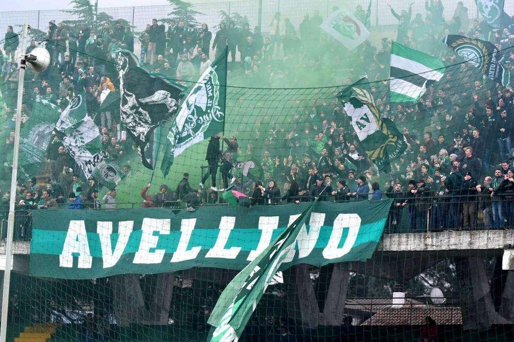 "Ritorno al Partenio": la società chiama a raccolta i tifosi