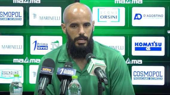 Aya chiude la questione gagliardetto: "Chiedo scusa, non volevo mancare di rispetto ai tifosi e al logo del club. Non pensavo si creasse un caso del genere"