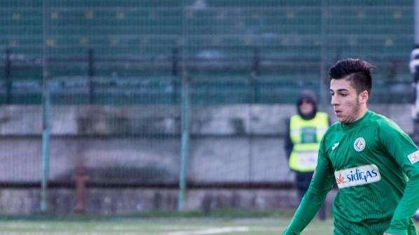 L'ag. di Parisi a TuttoAv: "Nel mirino di B e C, ma vorrebbe restare all'Avellino" 
