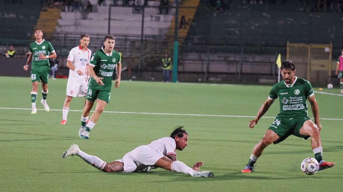 Il Pescara sbanca il Partenio-Lombardi, Avellino indecoroso, Biancolino al passo d'addio (0-1)