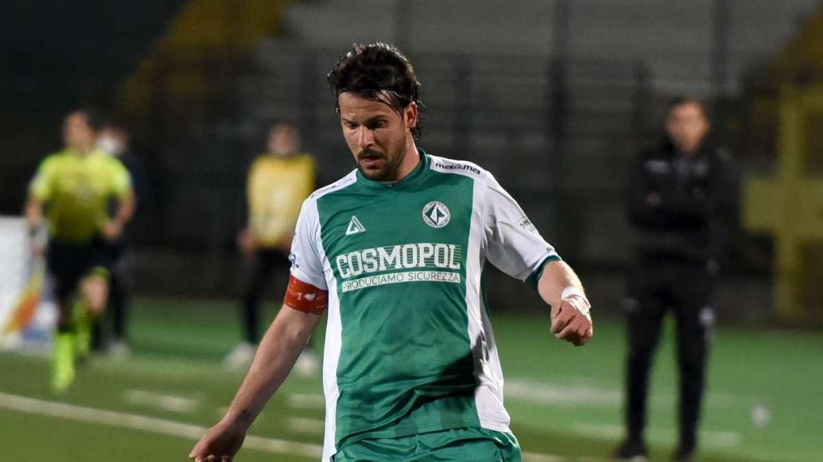 Taranto, idea per l'attacco: Maniero dell'Avellino