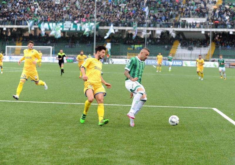 Bari-Avellino 2-1, le pagelle: Castaldo, oltre al gol tanto altro. Bene Jidayi, Ardemagni inconsistente