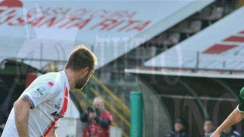 TuttoAv - Mercato: tentativo per Bianda, domani lo scambio di portieri, Bidaoui verso l'estero