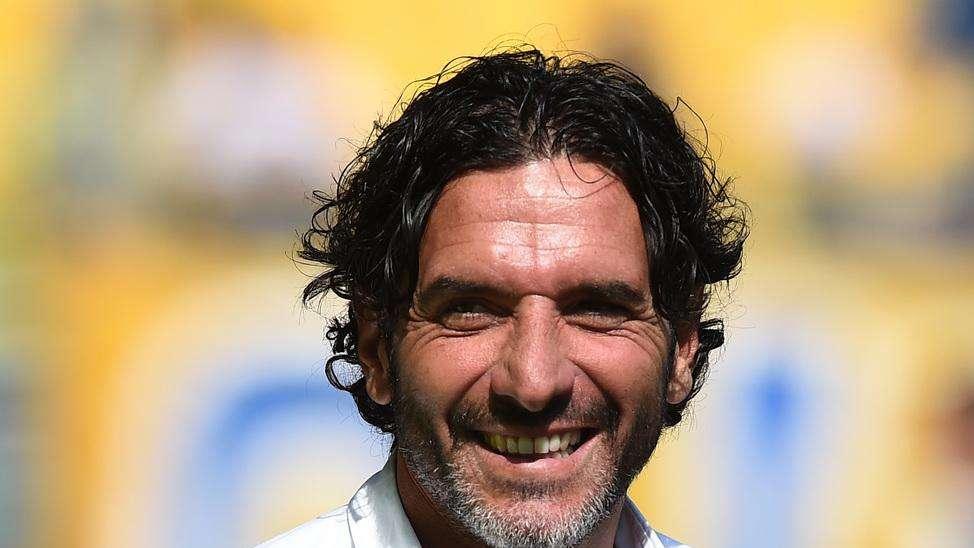 Parma, Lucarelli: "Massima disponibilità a trattare il trasferimento di Lanini se ci fosse un reale interesse"