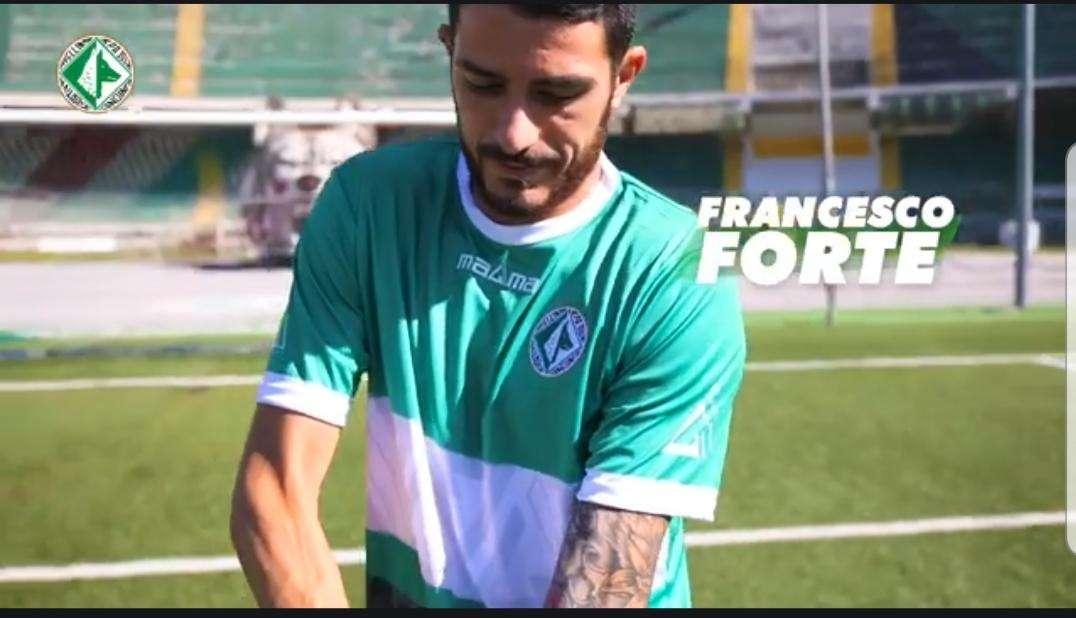 UFFICIALE - L'Avellino annuncia gli ingaggi di Rocchi e Forte