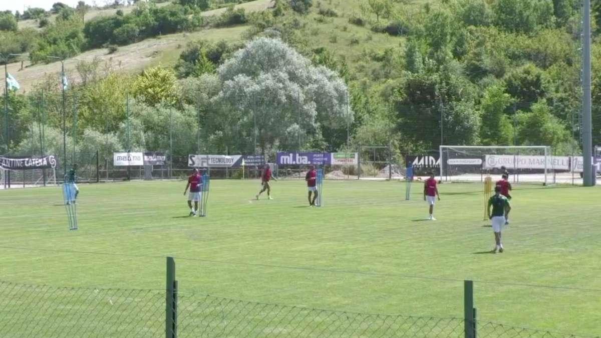 Avellino, si pensa al mercato in uscita: 5 esuberi da piazzare, Plescia piace al Messina