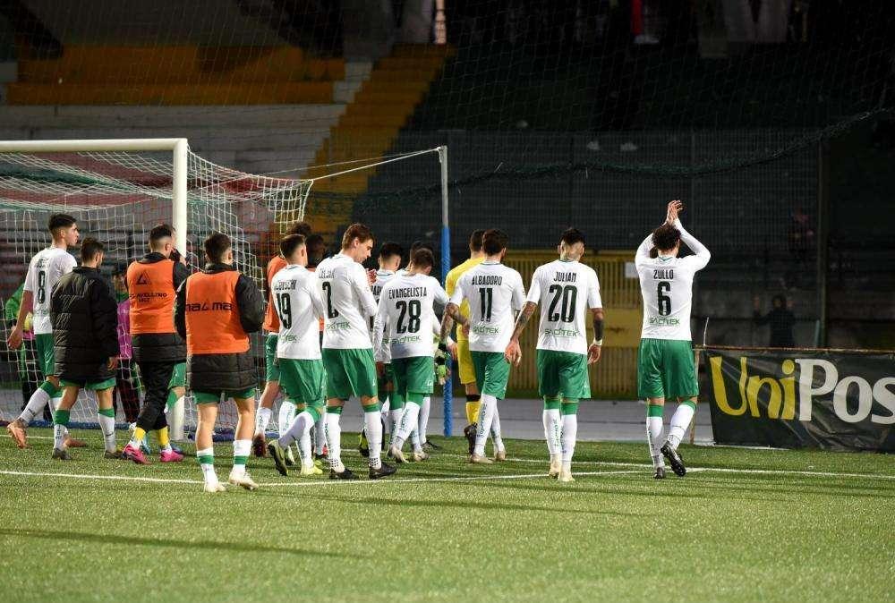 Avellino, ripresi gli allenamenti collettivi: assenti solo i tre calciatori in isolamento