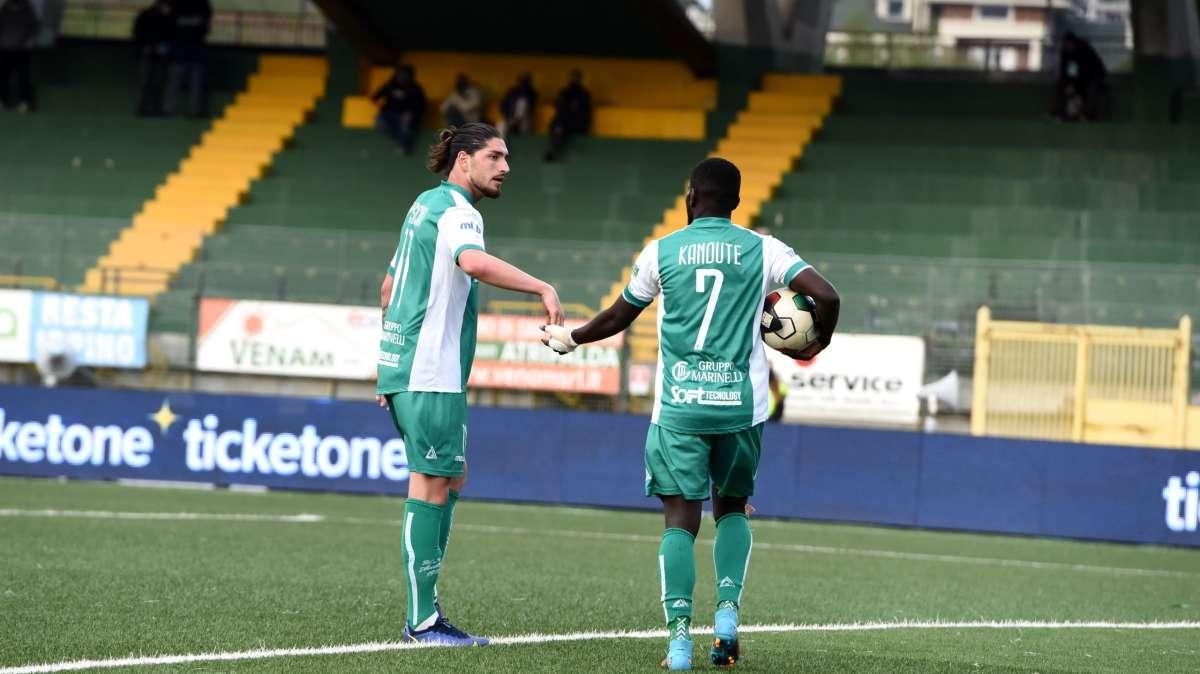 Avellino, da domani allenamenti blindati: Gautieri pensa al 4-3-3 contro Zeman?