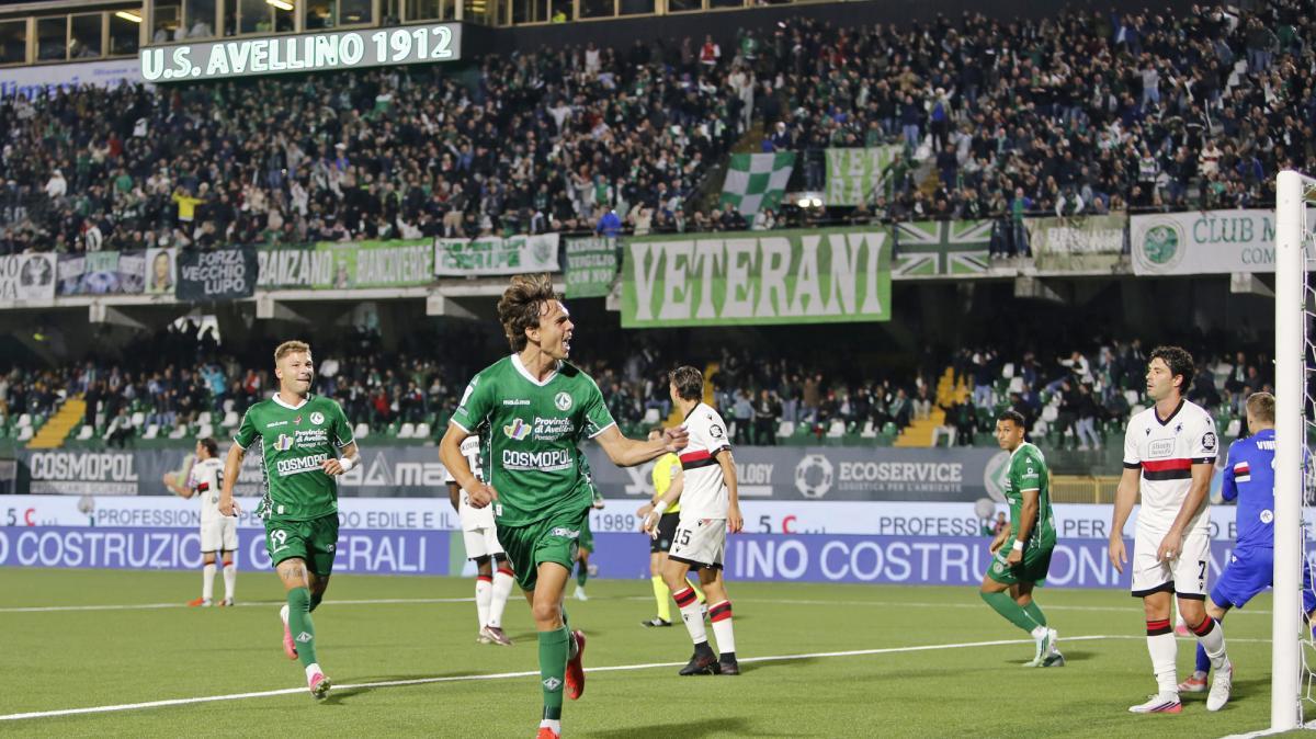 LIVE - Avellino-Padova (ore 15): formazioni ufficiali, debutta Di Bitonto