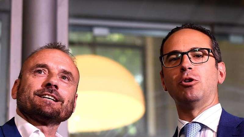 Disavventura per Michele Criscitiello, rapinato a Milano di un Rolex da 65 mila euro