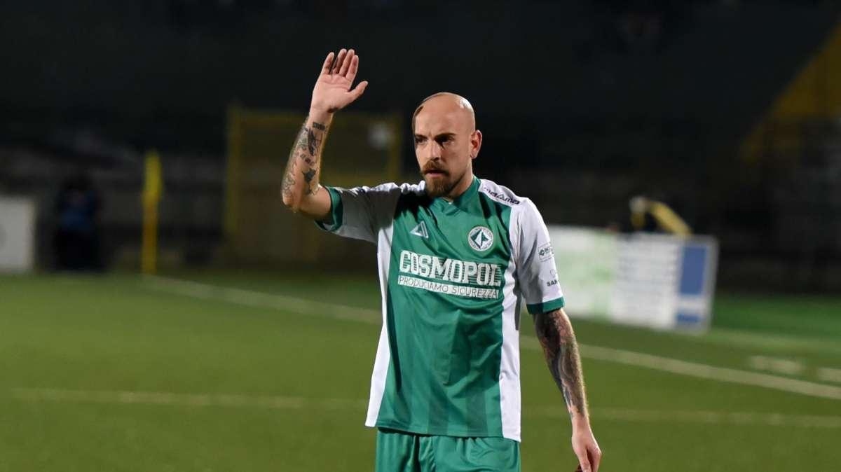 TS - Il Picerno inguaia l'Avellino, tutti bocciati tranne uno