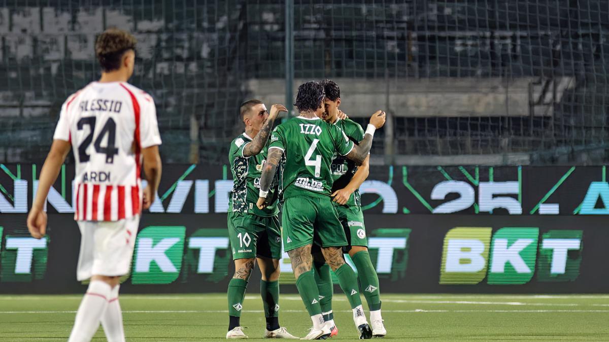 TS: "Avellino, blitz a Modena. Emiliani, solo pali". Quasi tutti sopra la sufficienza
